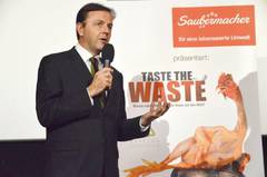 Foto Bundesminister Berlakovich Kinopremiere Taste the Waste